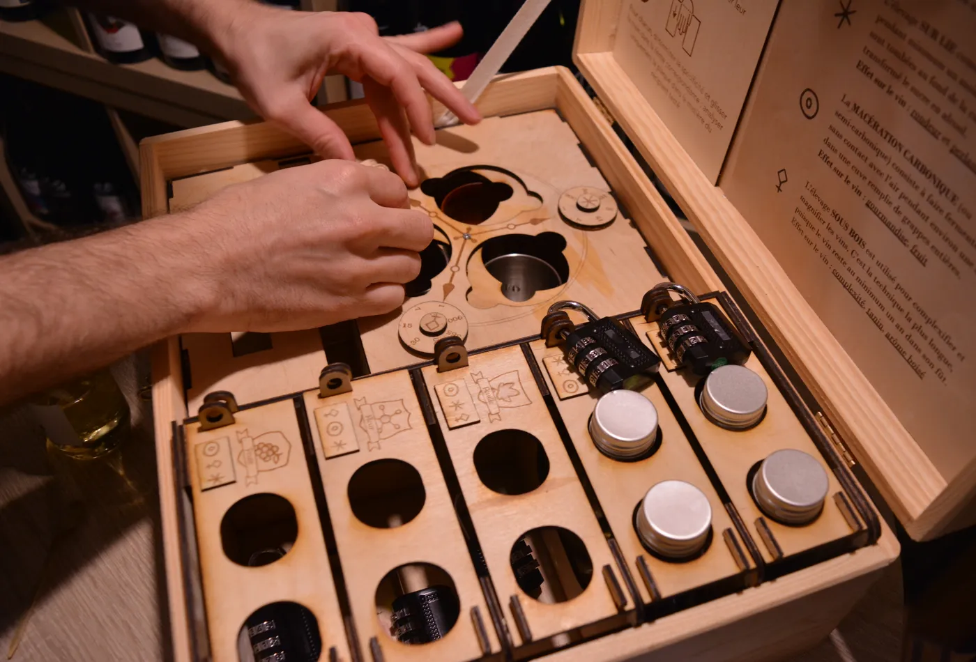Escape game vin à Paris : on a testé Les Cinq Clés de la Vigne